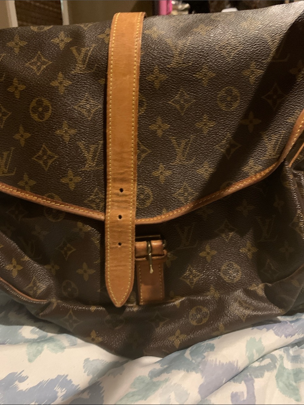 Louis Vuitton Brown Monogram Canvas Duffel with Tan Leather Trim and Straps - Picture 4 of 16